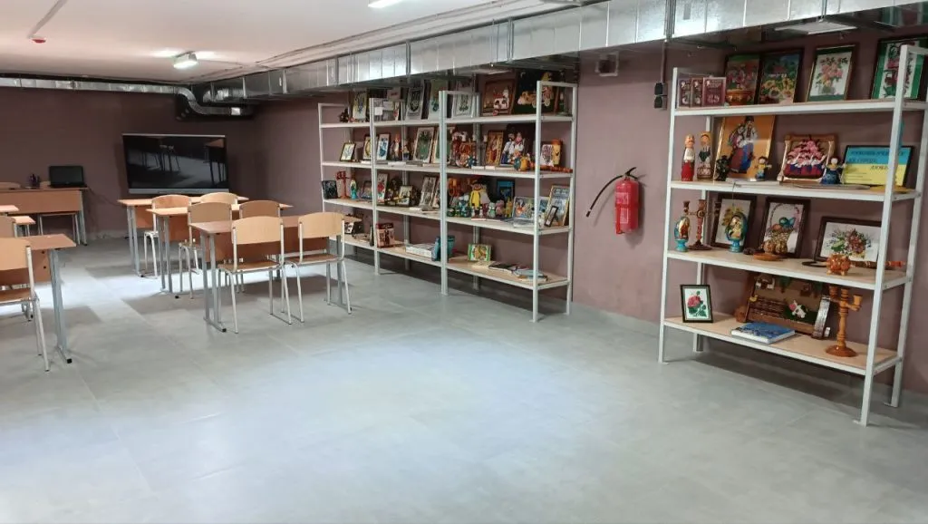 укриття в ліцеї "Обдарованість"