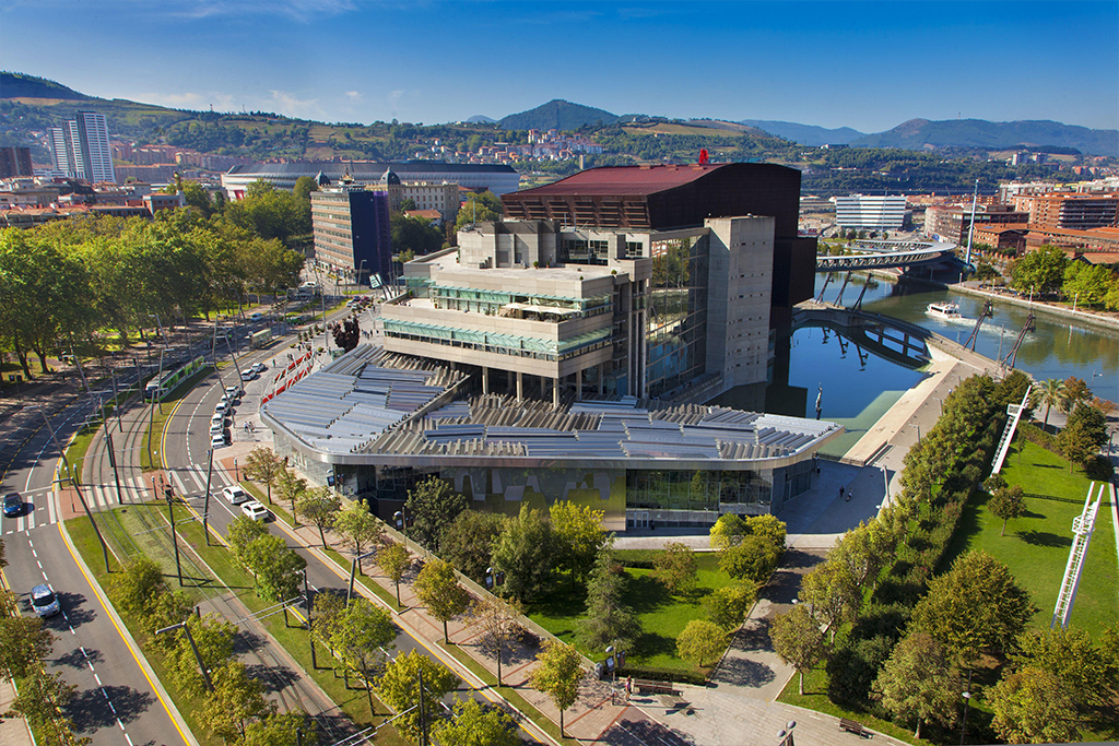 Палац басків збудували як багатофункціональний міський центр