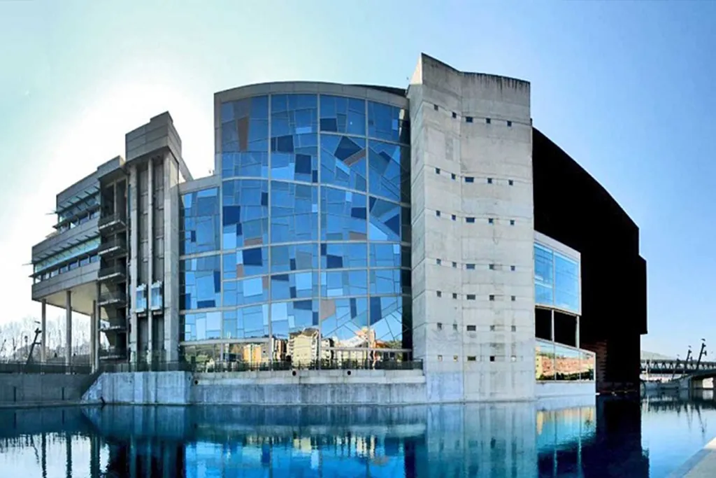 Палац конгресів та музики Еускальдуна (Палац басків)