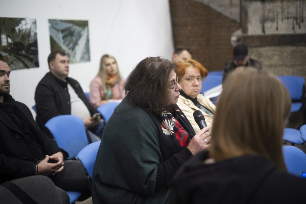 Аудиторія на презентації «Маніфесту сталого миру» у Харківському ЄрміловЦентрі