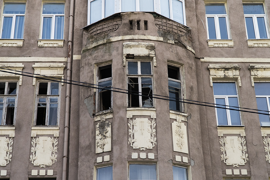 Руйнування на вулиці Пушкінська після обстрілу 23 січня. Фото: Катерина Переверзева
