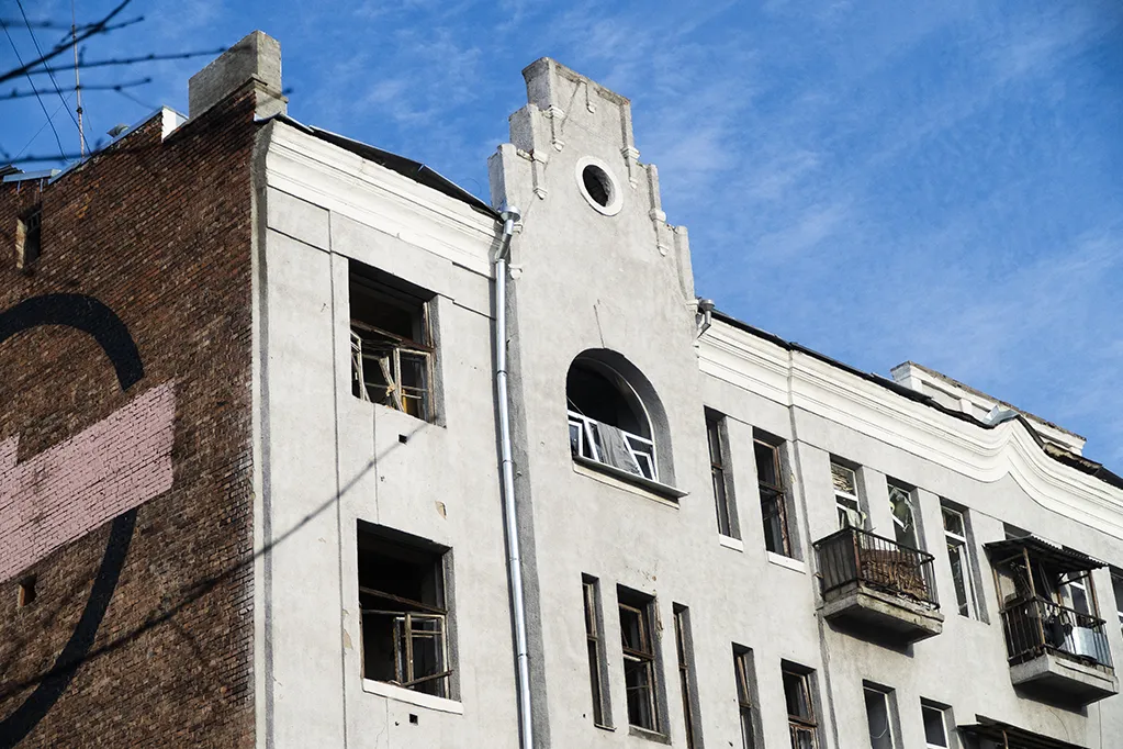 Руйнування після обстрілу 23 січня на вулиці Пушкінська. Фото: Катерина Переверзева