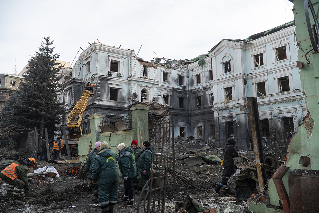 Руйнування у центрі Харкова на вулиці Пушкінська після обстрілу 23 січня. Фото: Катерина Переверзева
