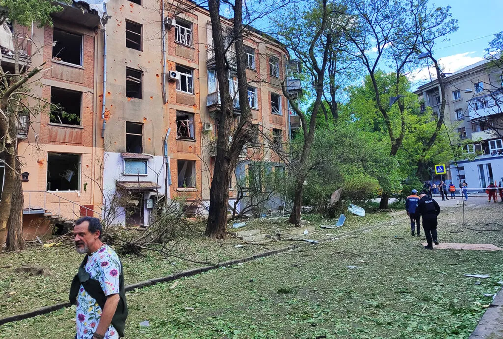 Зруйновані будинки на розі вулиць Данілевського та Самокіша