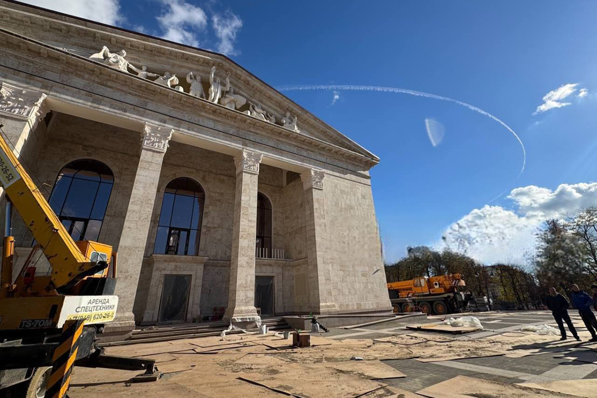 драмтеатр відкриття маріуполь