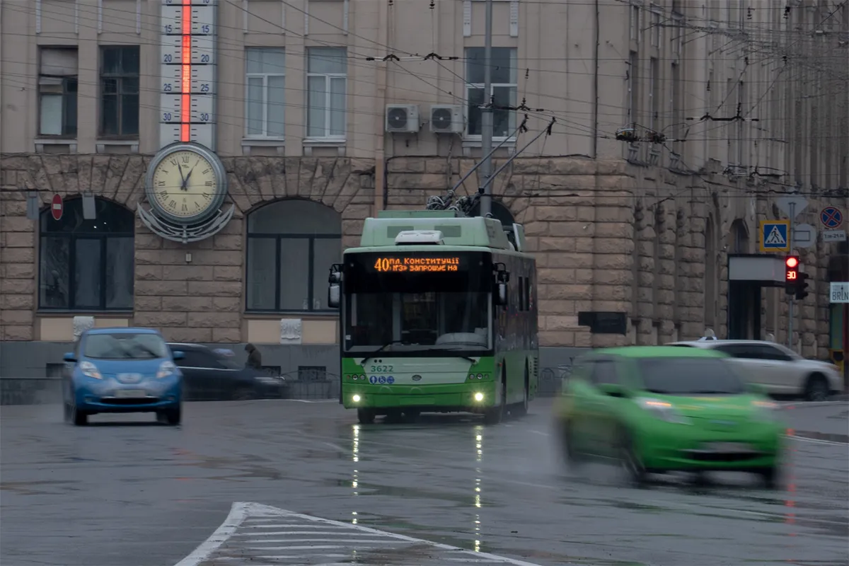 тролейбус харків