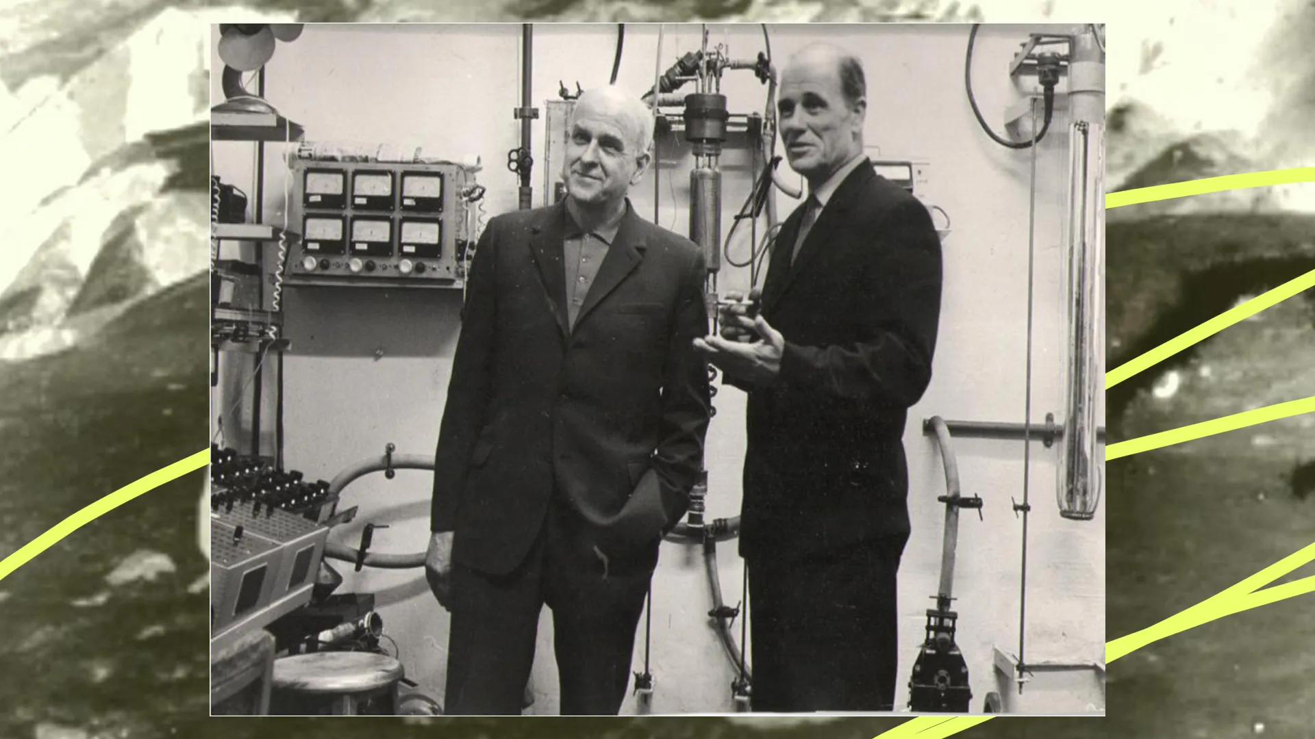 борис лазарєв володимир хоткевич фізики