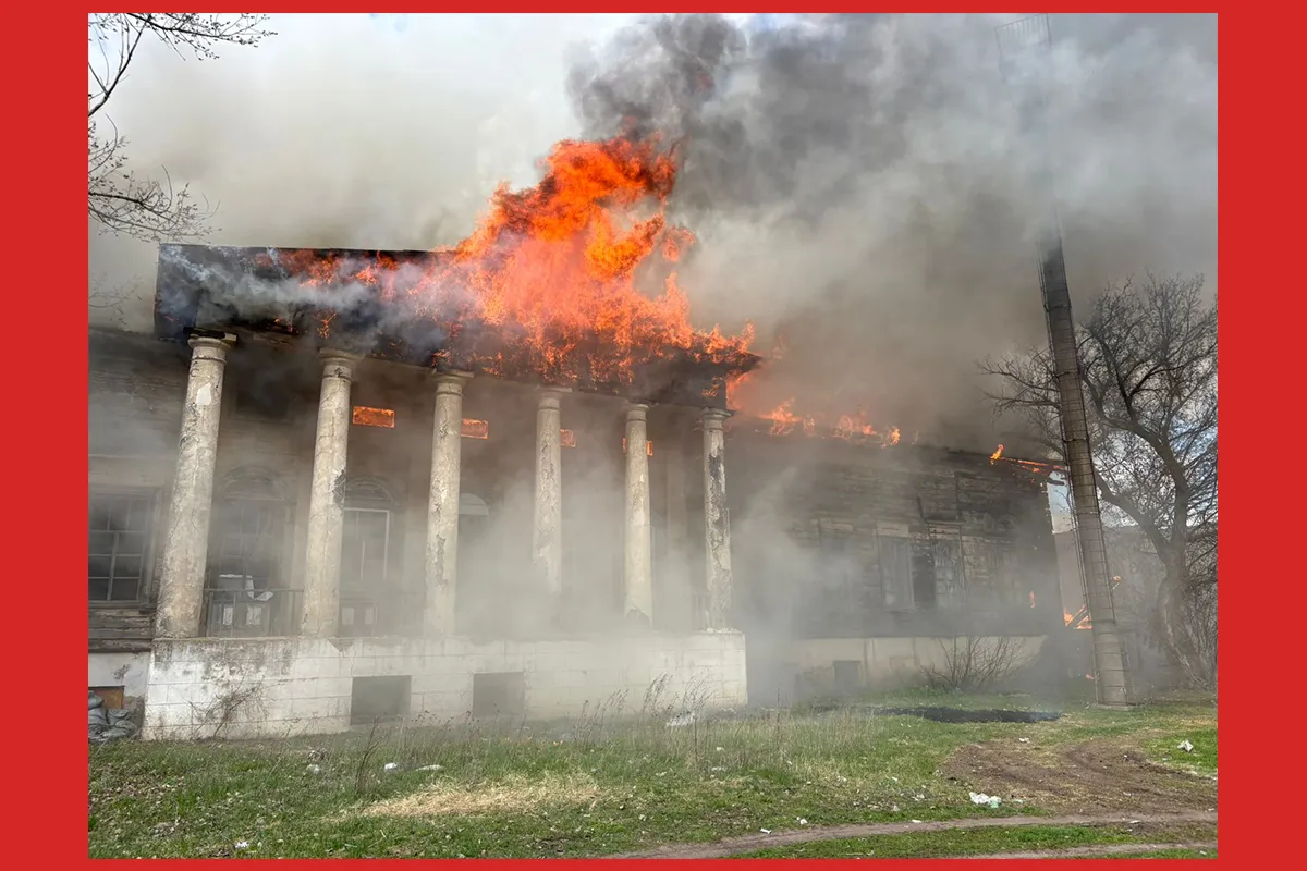 маєток задонських великий бурлук