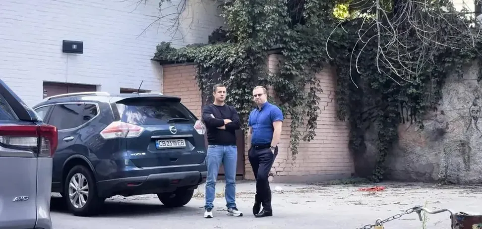 Олексій Менів обшуки