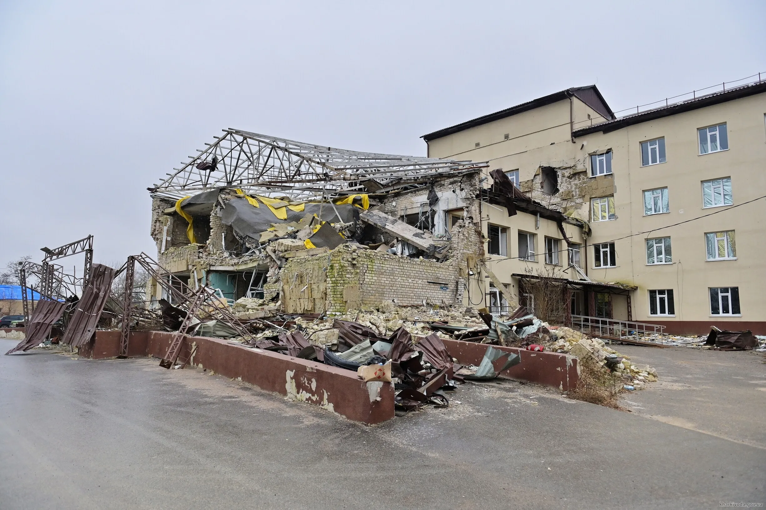 лікарня в ізюмі фото