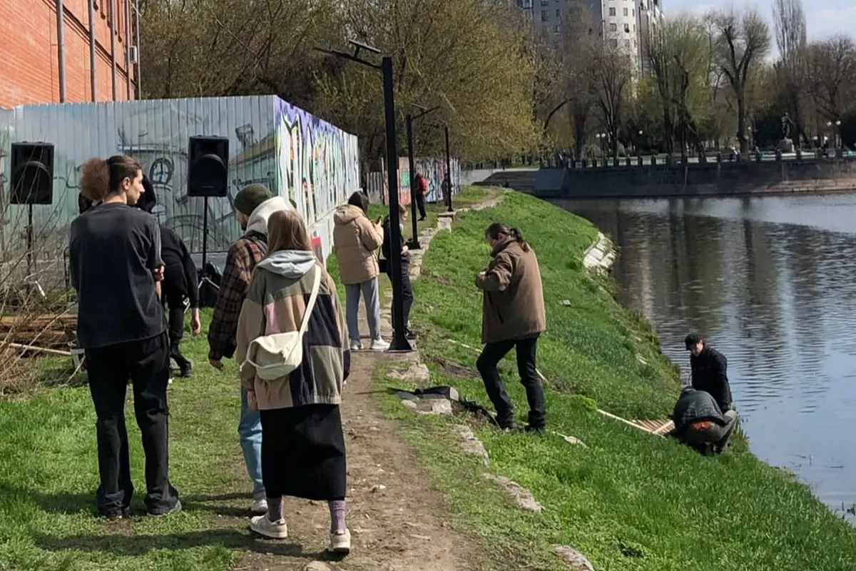 прибирання території